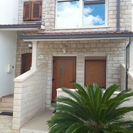 Apartman Sanja *