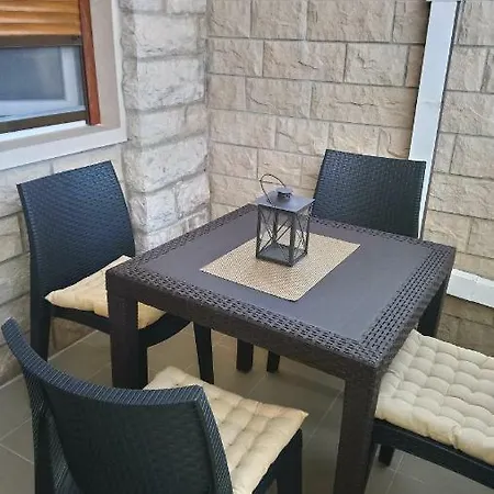 아파트 Apartman Sanja 수페타르